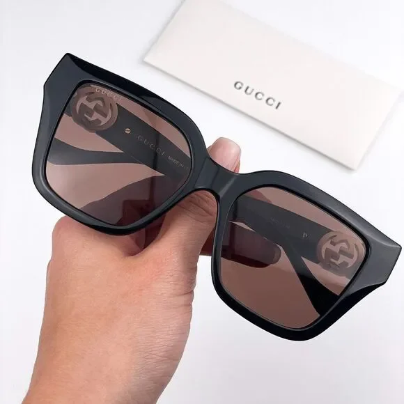 Gucci | Accessories | Guccigg23s005 Sunglasses Black Brown  display picture 1